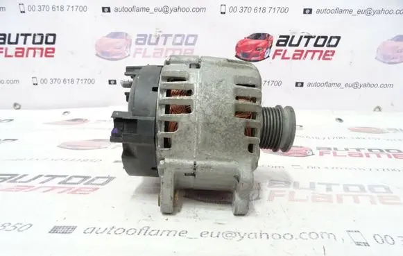 Audi A1 Generator/alternator 04E903023K