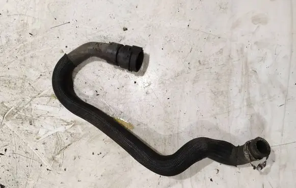 Volvo V70 Engine coolant pipe/hose 65000223