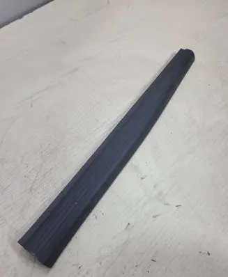 Front sill trim cover