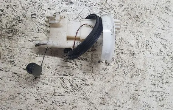 Subaru Legacy Fuel level sensor 