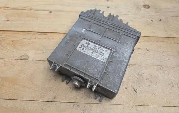 Audi A4 S4 B5 8D Engine control unit/module 028906021CG