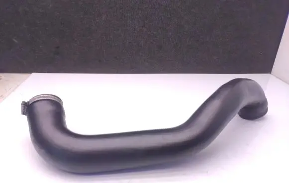 Mercedes-Benz Sprinter W901 W902 W903 W904 Intercooler hose/pipe 4910936489 CH00391