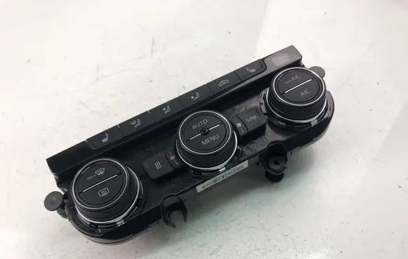 Volkswagen PASSAT B8 Climate control unit 5G0907044AK