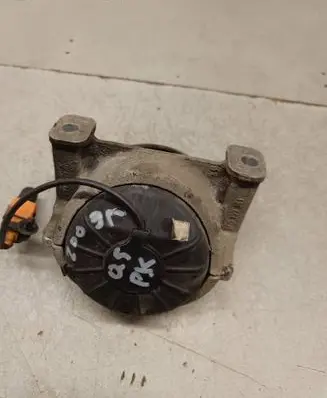 Audi Q5 SQ5 Engine mount bracket 