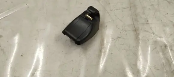 Sun visor clip/hook/bracket