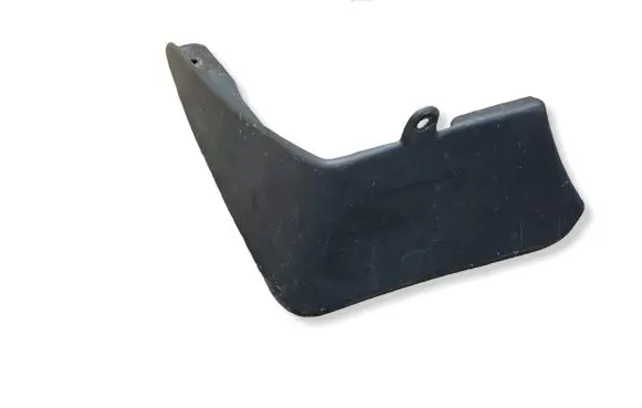 Toyota Avensis T270 Rear mudguard 3890500100