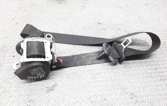 Mitsubishi Colt Front seatbelt