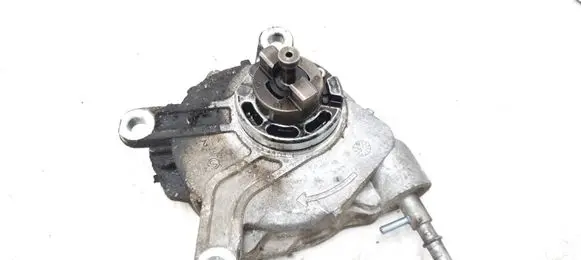 Toyota Avensis T250 Vacuum pump