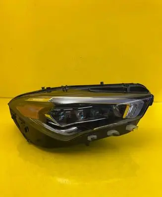 Mercedes-Benz CLA C118 X118 Headlight/headlamp A1189067401