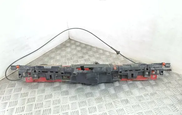 Top upper radiator support slam panel