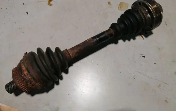 Seat Alhambra (Mk1) Front driveshaft
