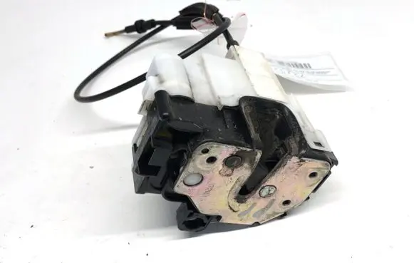 Fiat 500 Front door lock 51935112