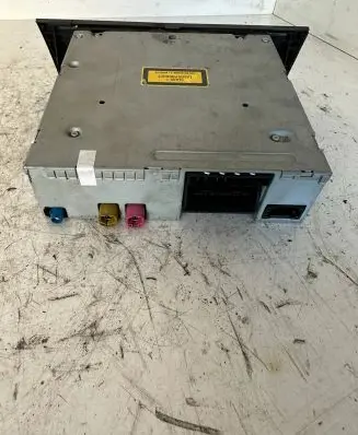 Audi A4 S4 B8 8K GPS navigation control unit/module 8T2035652G