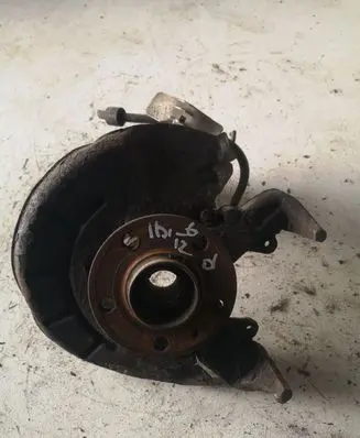 Seat Ibiza III (6L) Front wheel hub