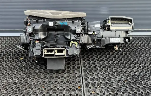 Interior heater climate box assembly
