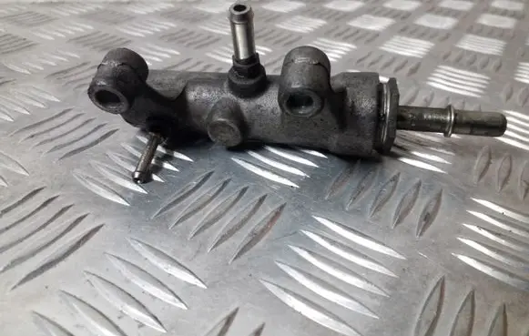 Fiat Croma Fuel pressure regulator 55207253
