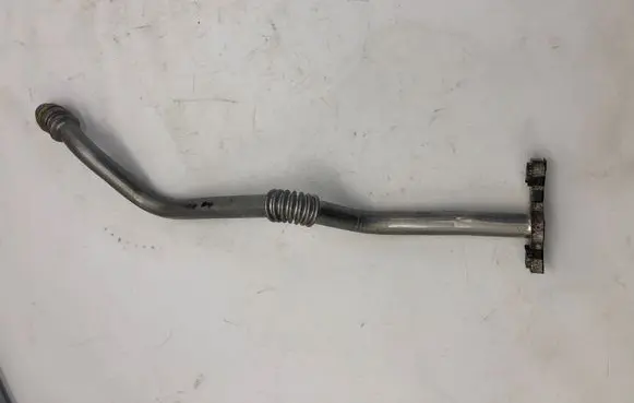 Opel Mokka B Turbo turbocharger oiling pipe/hose 9832926080