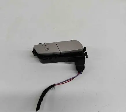 Mercedes-Benz EQC Seat heating switch A2059053520