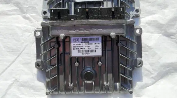 Citroen C5 Engine control unit/module 9665843380 9663548180 R0413C009C