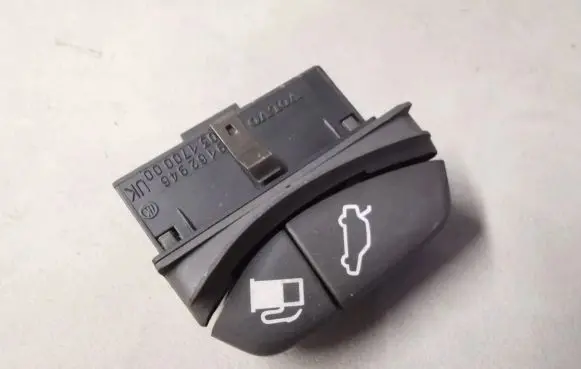 Volvo S70 V70 V70 XC Tailgate opening switch 9162946 03170000