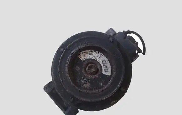 BMW 5 E60 E61 Air conditioning (A/C) compressor (pump) 4472601851