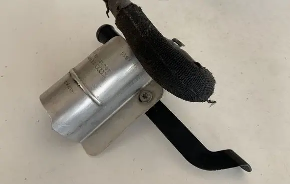 Audi A6 S6 C7 4G Electric auxiliary coolant/water pump 4H0121671D 4G0121146