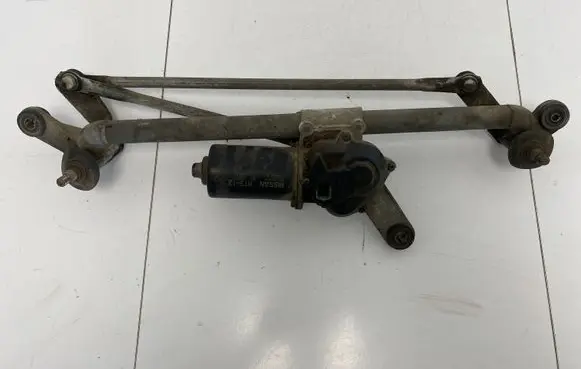 Nissan Murano Z50 Front wiper linkage and motor 28810CA000 1155652B