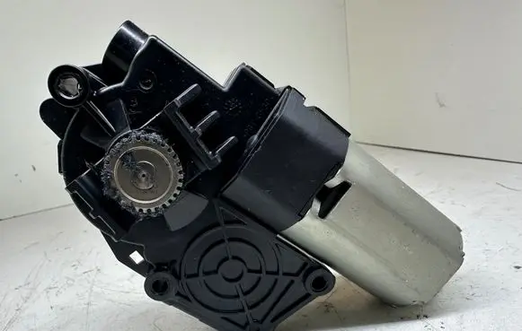 KIA Sorento Folding roof motor 55002077C 3R0463A0708