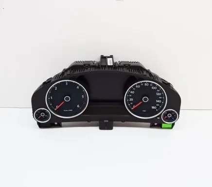 Volkswagen Touareg II Speedometer (instrument cluster) 7P6920982E 0263677107