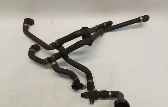 Mercedes-Benz EQV 447 Engine coolant pipe/hose a4475017800-jlk01