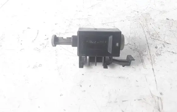 Clutch pedal sensor