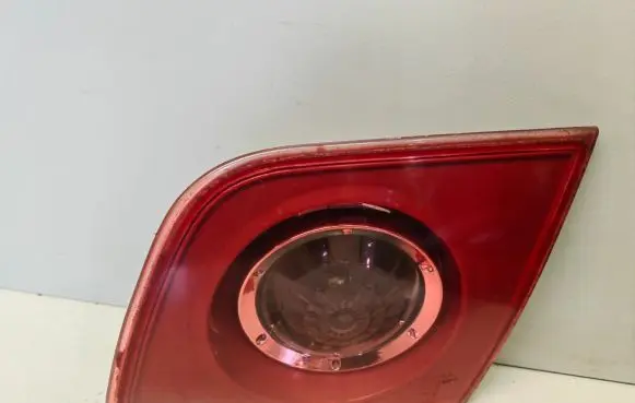 Mazda 3 I Tailgate rear/tail lights