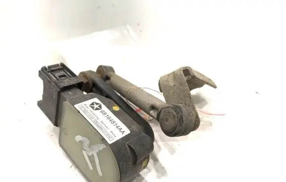 Jeep Grand Cherokee Headlight/headlamp level sensor 68164814AA