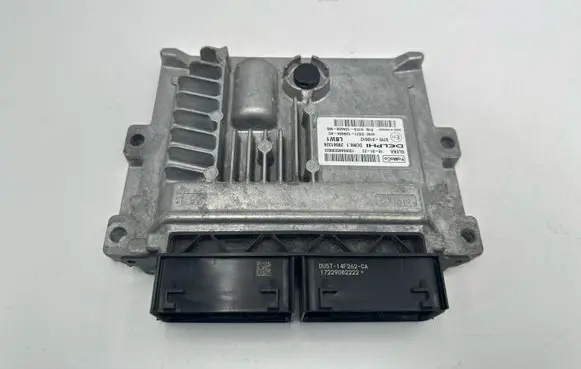 Ford Focus Engine control unit/module 97RI010012