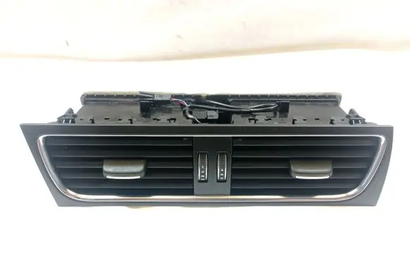 Audi A4 S4 B8 8K Dash center air vent grill 8T1820951E