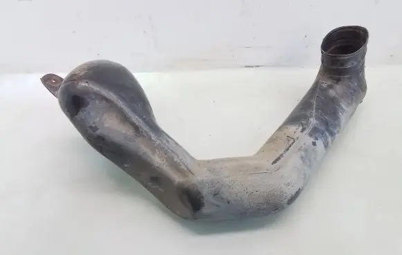 Air intake hose/pipe