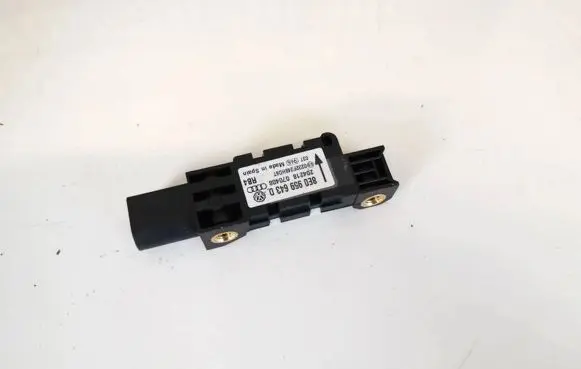 Volkswagen Phaeton Airbag deployment crash/impact sensor 8e0959643d