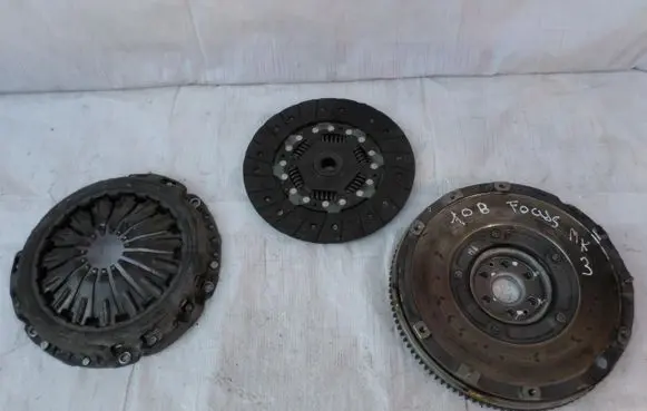 Ford Focus Pressure plate 6366000017