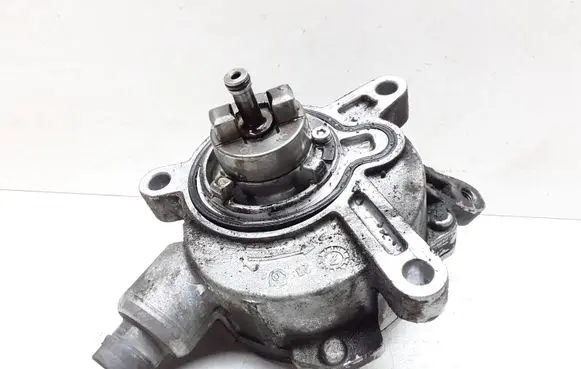 Volvo S80 Vacuum pump 30731825