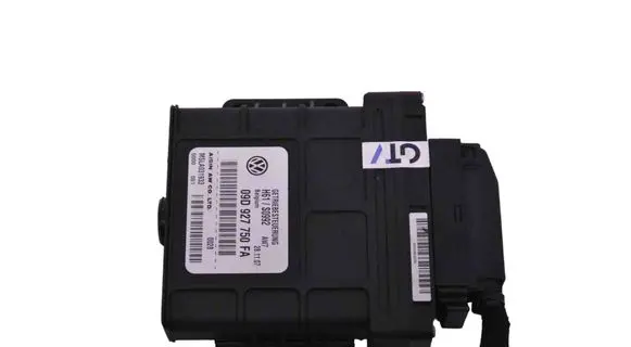 Volkswagen Touareg I Gearbox control unit/module 09D927750FA