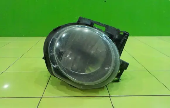 Nissan Juke I F15 Headlight/headlamp PRZOD