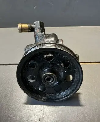 Ford Focus Power steering pump HBDFX