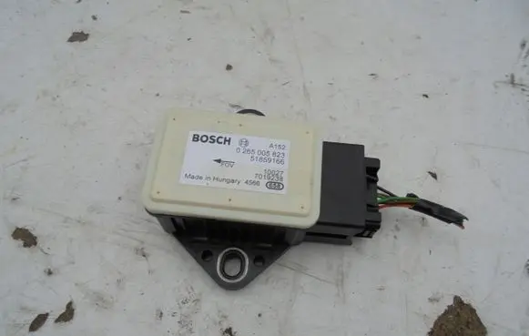 ESP acceleration yaw rate sensor