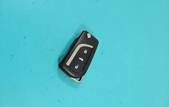 Engine ECU kit and lock set
