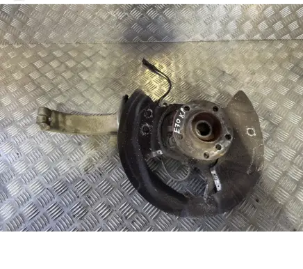BMW X5 E70 Front wheel hub spindle knuckle