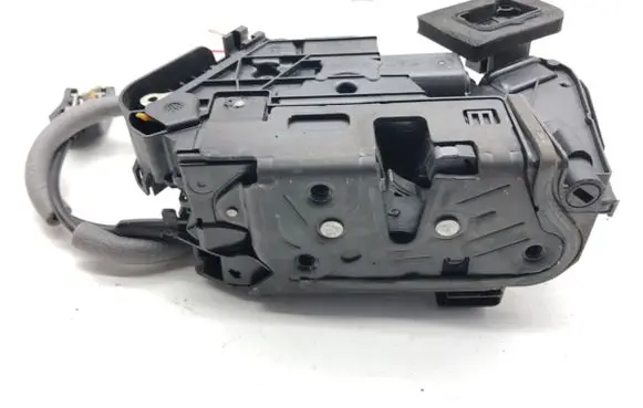 Skoda Kamiq Front door lock 5TB837016C