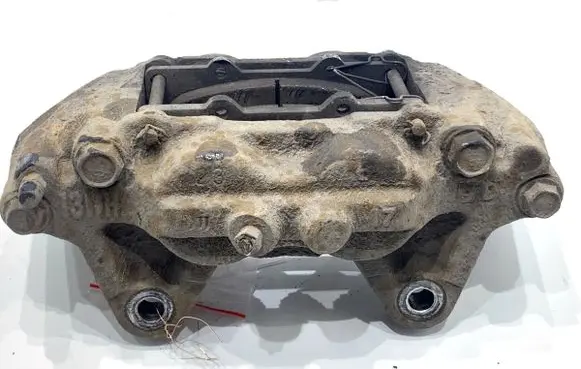 Toyota Land Cruiser (FJ75) Front brake caliper 