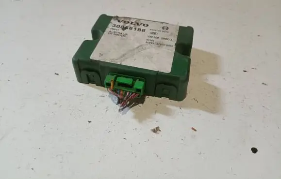 Volvo S40, V40 Immobilizer control unit/module 30865188 F005V00075 30865189