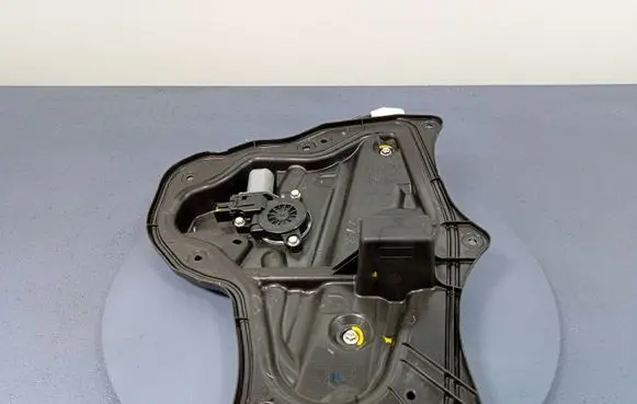 Mazda 3 II Rear door window regulator with motor BJS77297X