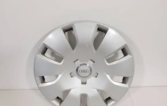 Audi A4 S4 B8 8K R16 wheel hub/cap/trim 8K0601147 PA66M16